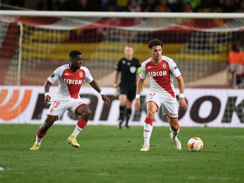 摩纳哥绝地逆转尼斯 大巴黎夺冠梦碎