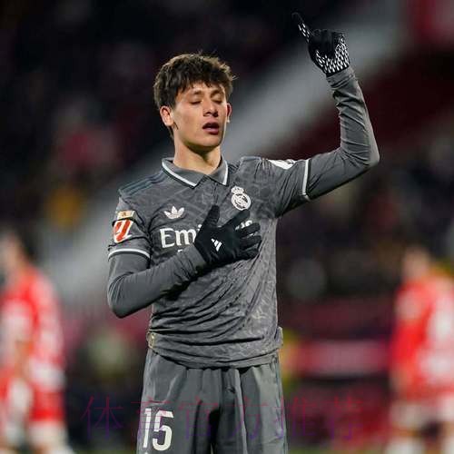 居莱尔100%成功率完成60次传球 上一位是克罗斯